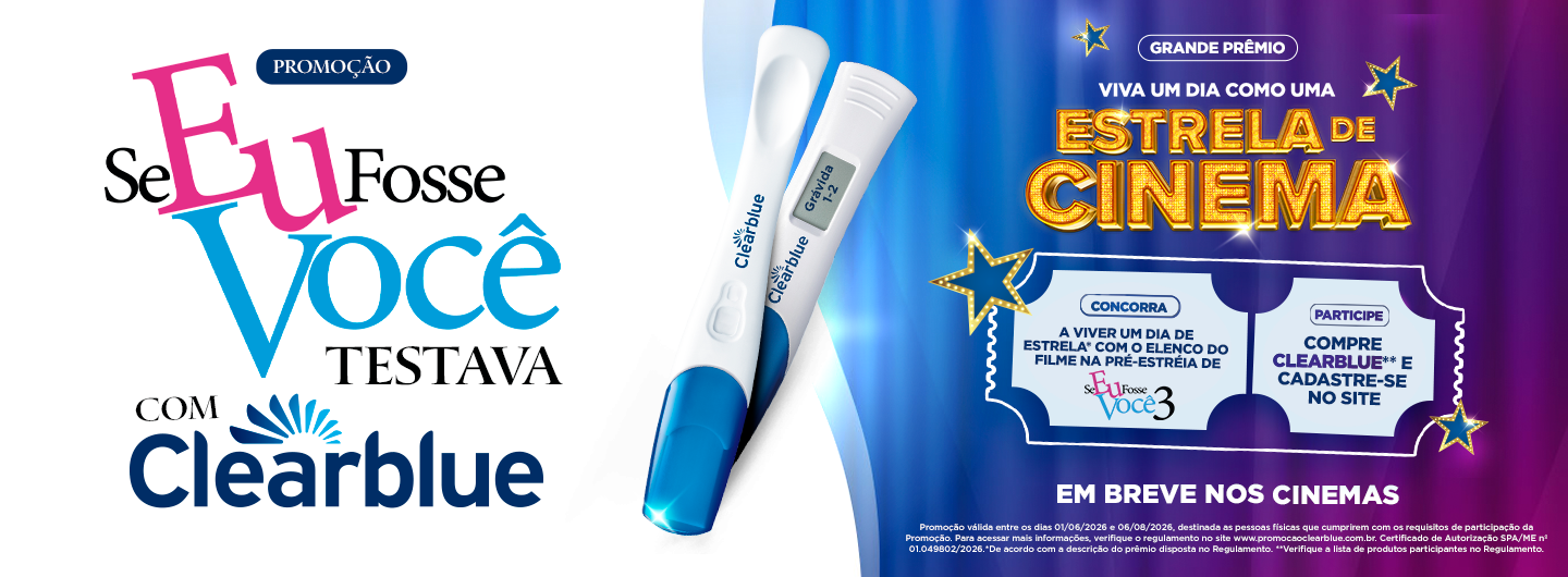 Banner da promoção Se Eu Fosse Você Testava com Clearblue. À esquerda, fundo branco com o logotipo da promoção em letras coloridas e a marca Clearblue com seu símbolo. À direita, dois testes de gravidez Clearblue em destaque ao centro, e o texto em amarelo dourado Grande Prêmio Viva um dia como uma Estrela de Cinema. Há dois cartões com instruções: Concorra a viver um dia estrela com o elenco do filme na pré-estreia de Se Eu Fosse Você 3 e Participe: Compre Clearblue e cadastre-se no site. Na parte inferior: Em breve nos cinemas.